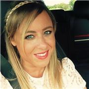 Insegnante laureata in lingue offre lezioni private a bambini delle elementari/ medie, a ragazzi delle superiori/ università